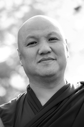 Sangyes Nyenpa Rinpoche