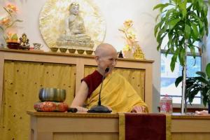 Lama Atisha’s “Bodhisattva’s Jewel Garland” | Thubten Chodron | Online