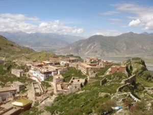 Gaden Monastery , Gelugpa School, Tsongkhapa, Tibetan Buddhism